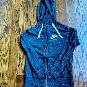 Womans size small Nike zip up hoodie